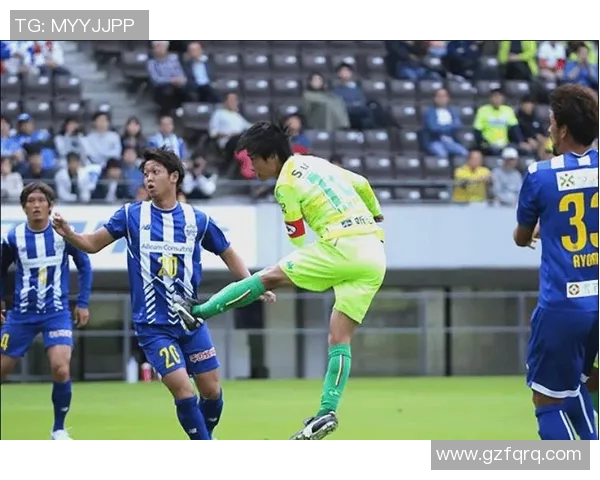 福冈黄蜂与不死鸟的激烈对决揭示了足球战术的魅力与团队精神